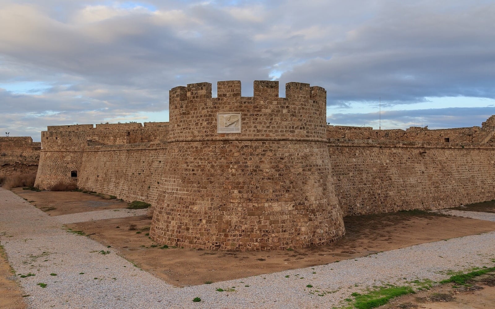 Gazimağusa surlarındaki Othello Kulesi