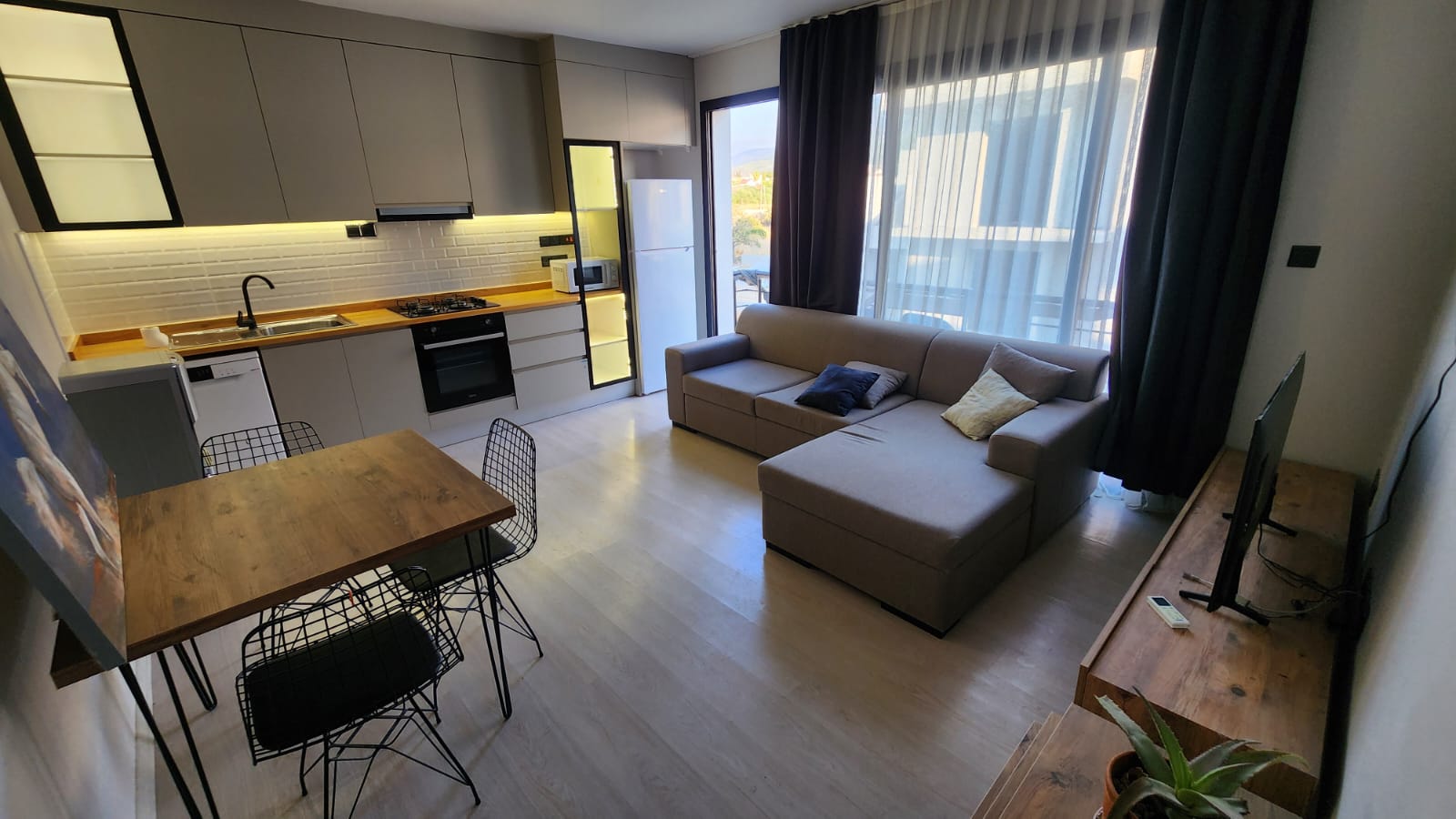 1-Schlafzimmer-Wohnung in Lapta — 2