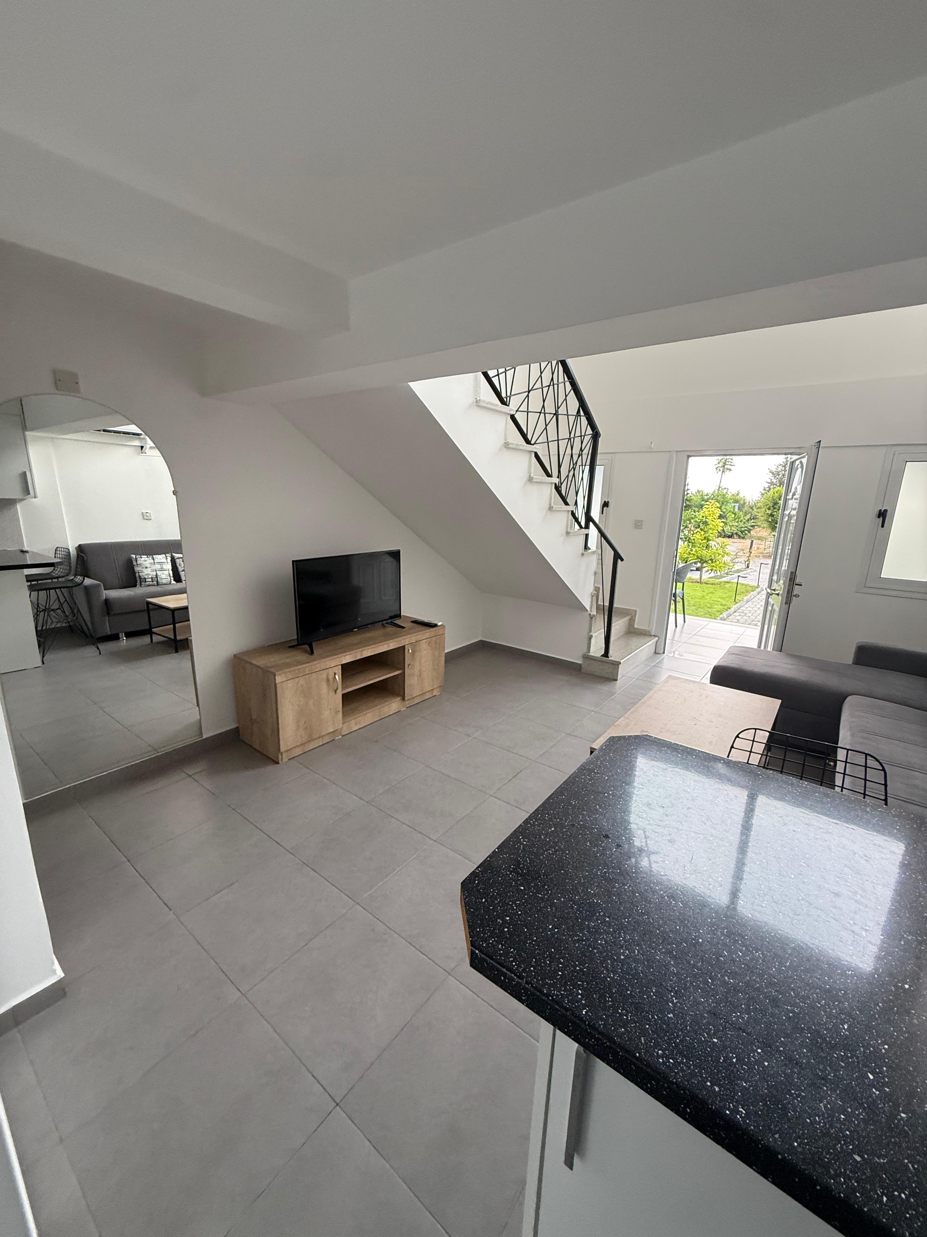 2-Bedroom Apartment in Edremit — 2