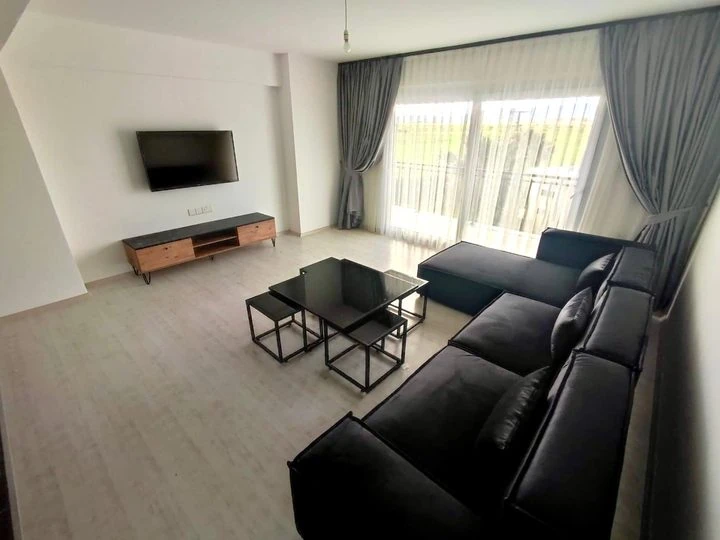 2-Schlafzimmer-apartment in Long Beach — Chapter One Realty