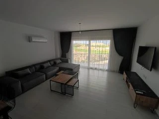 2-Bedroom apartment in Long Beach — 1