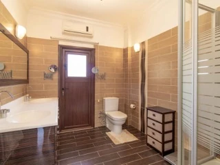 Arapköy’de 4 Yatak Odalı villa — 20