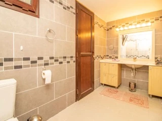 Arapköy’de 4 Yatak Odalı villa — 26