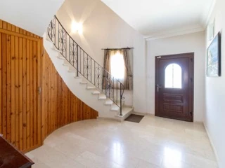 Arapköy’de 4 Yatak Odalı villa — 31