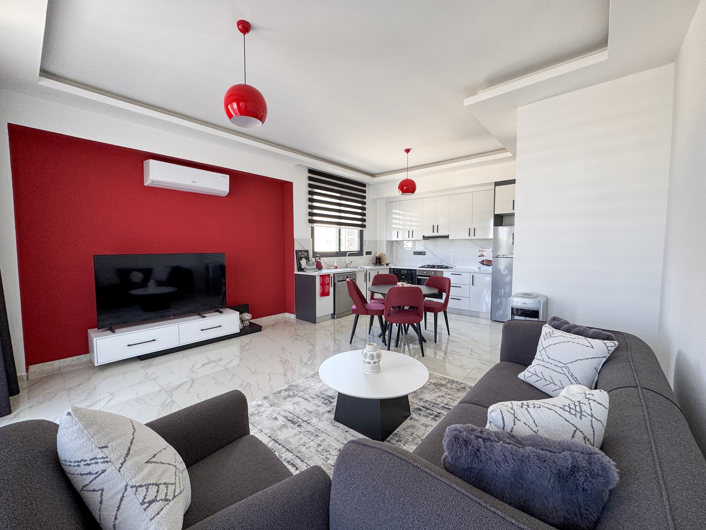 Voll möblierte 2-Schlafzimmer-Wohnung mit Meerblick zur Miete in ANIMA, Alsancak