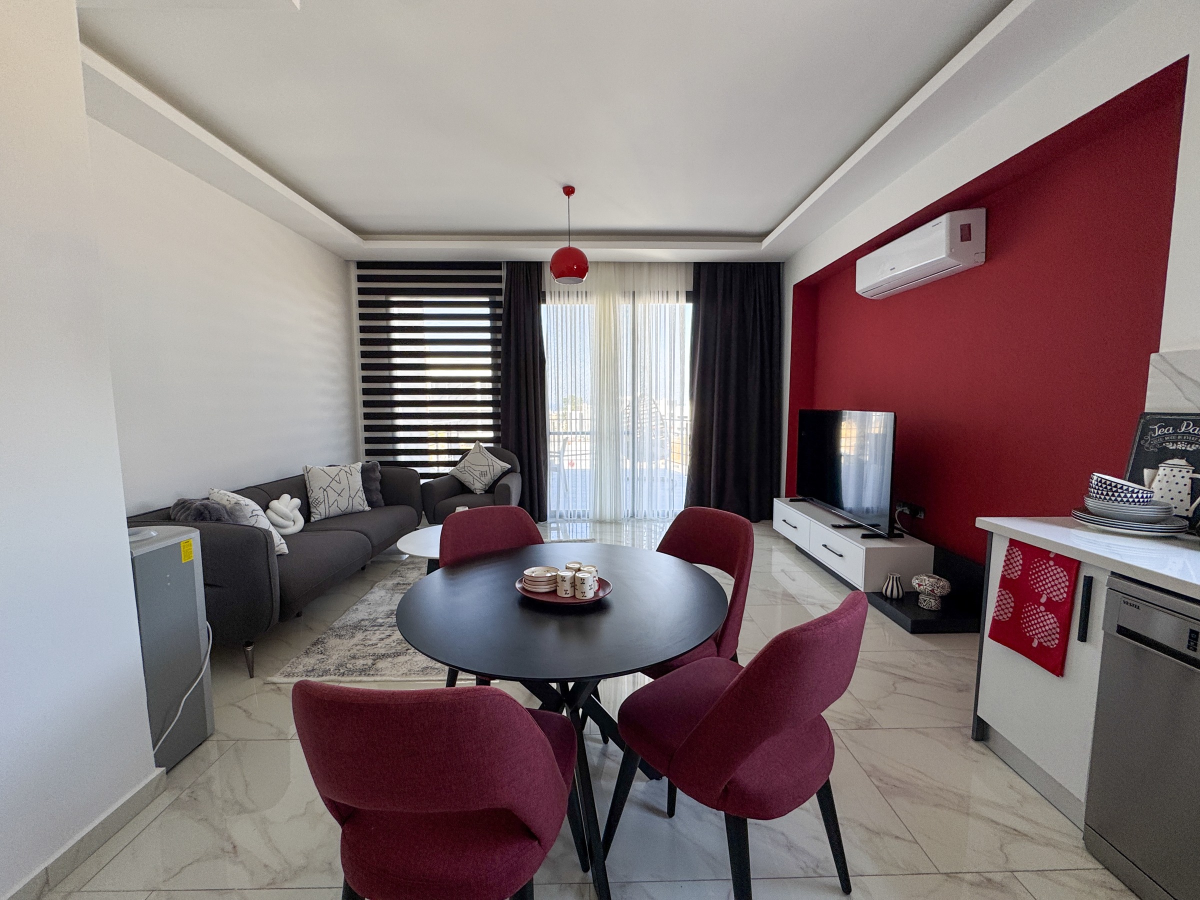Voll möblierte 2-Schlafzimmer-Wohnung mit Meerblick zur Miete in ANIMA, Alsancak