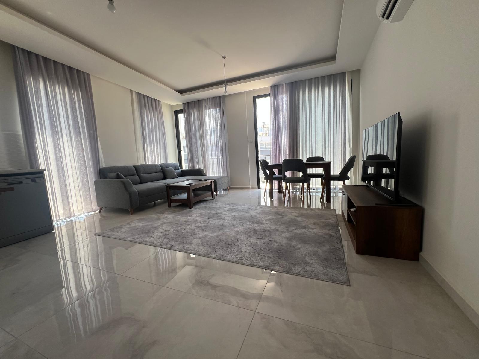 Möblierte 2-Schlafzimmer-Wohnung zur Miete im Zentrum von Kyrenia