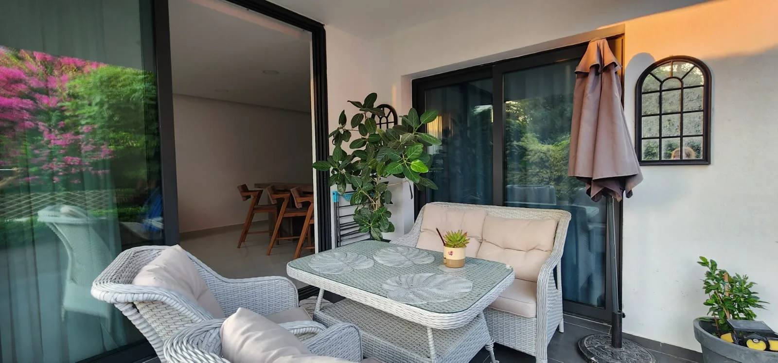 Möblierte 2+1-Erdgeschosswohnung mit Garten in Alsancak — £999/Monat — 11