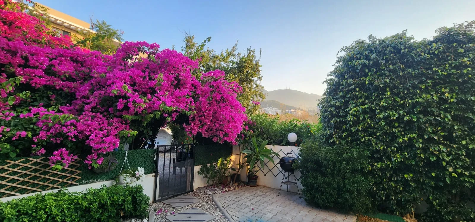 Möblierte 2+1-Erdgeschosswohnung mit Garten in Alsancak — £999/Monat — 14
