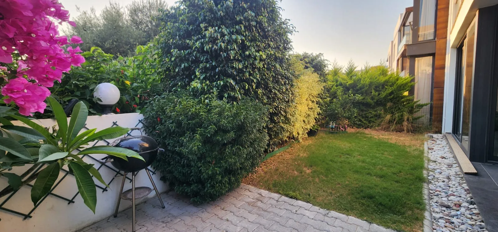 Möblierte 2+1-Erdgeschosswohnung mit Garten in Alsancak — £999/Monat — 15