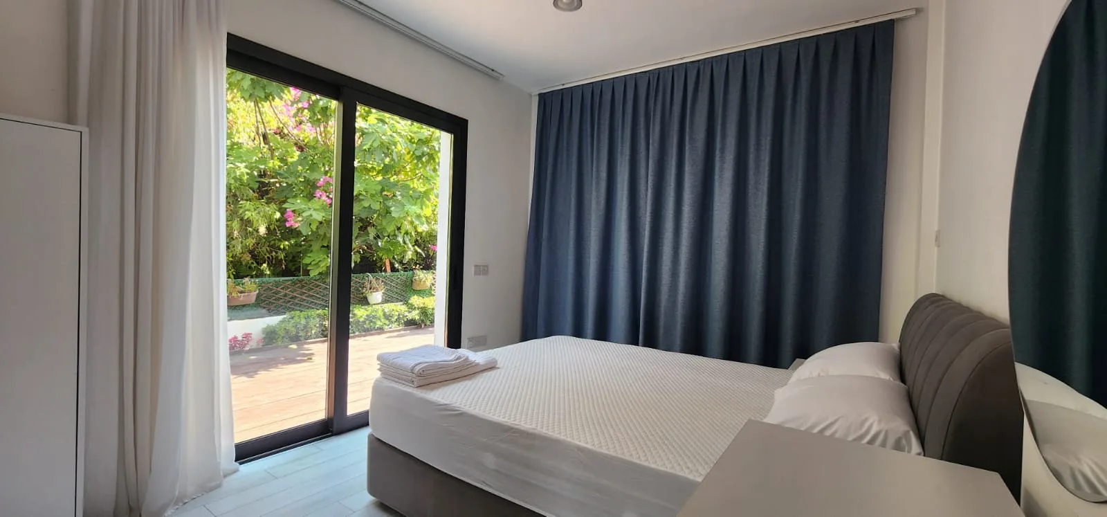 Möblierte 2+1-Erdgeschosswohnung mit Garten in Alsancak — £999/Monat — 34