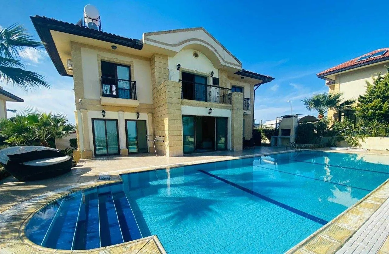 Furnished 3-Bedroom Villa with Private Pool in Karşıyaka — £1,500/month | C1-0159 — Chapter One Realty