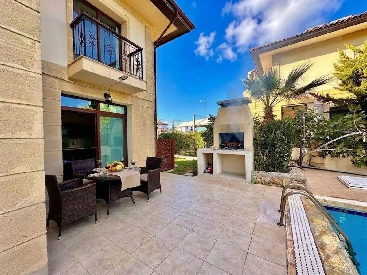 Furnished 3-Bedroom Villa with Private Pool in Karşıyaka — £1,500/month | C1-0159 — 2