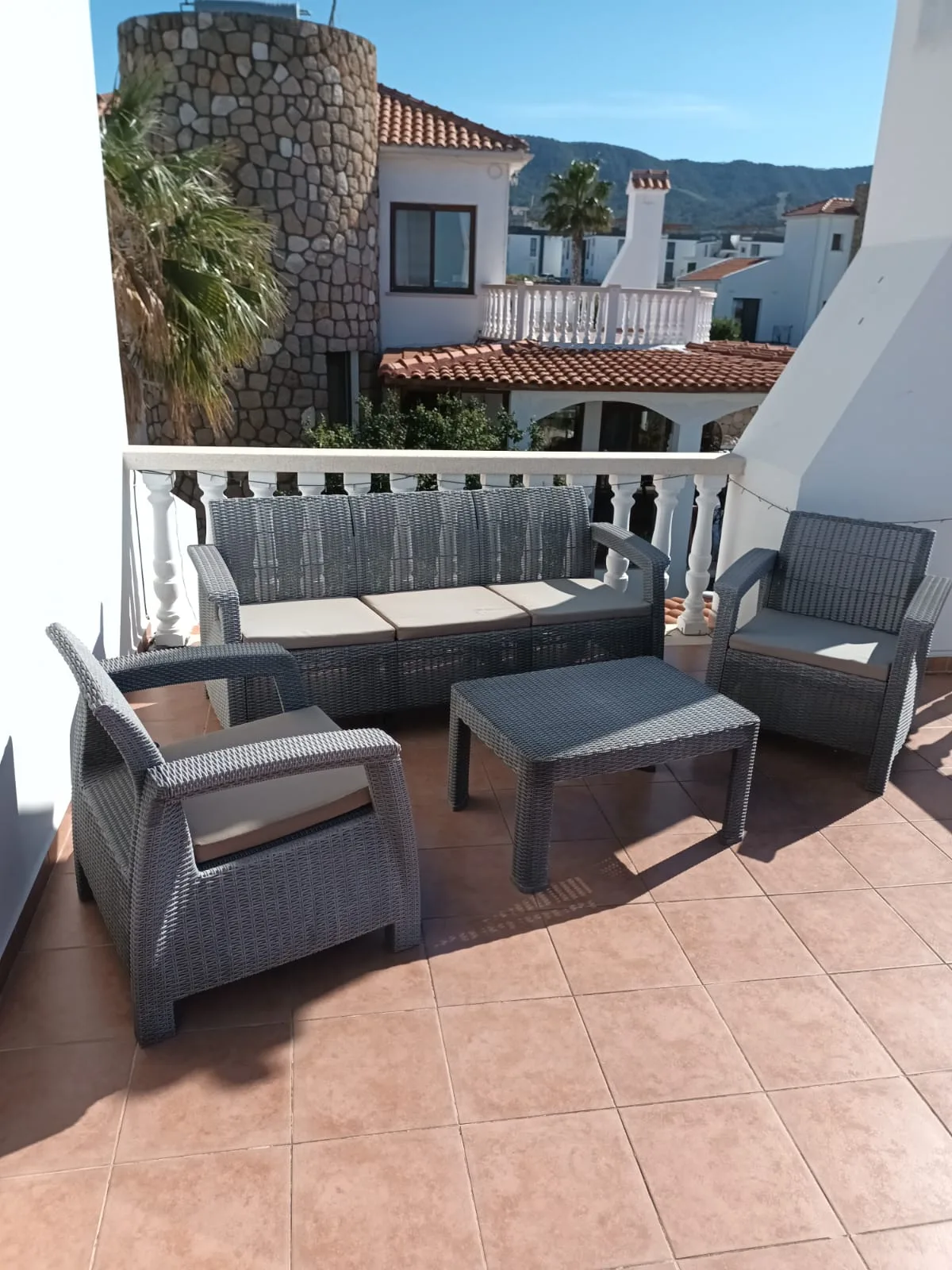 Furnished 3-Bedroom Sea-View Villa with Private Pool in Bahçeli — £350,000 — 9