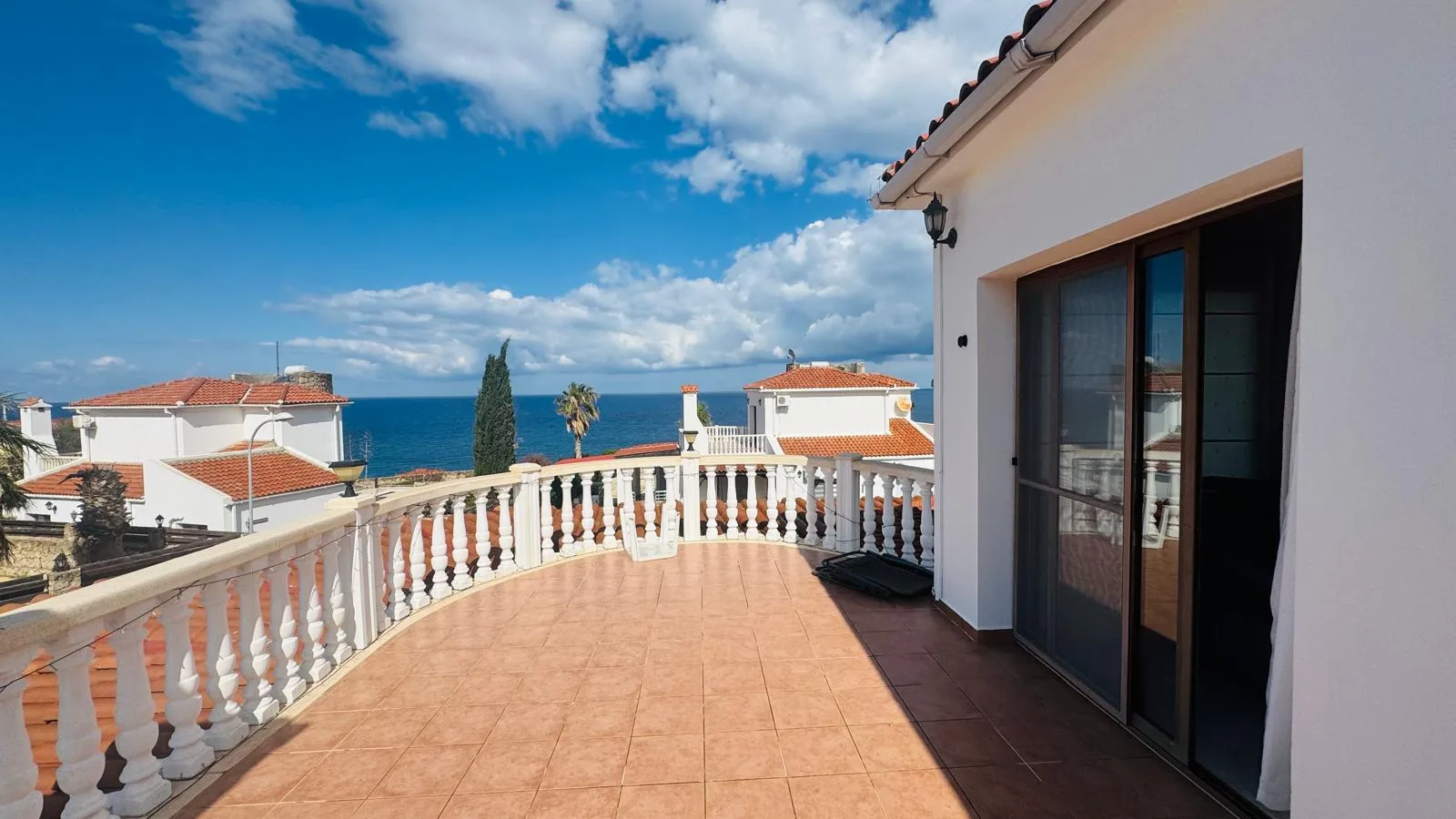 Furnished 3-Bedroom Sea-View Villa with Private Pool in Bahçeli — £350,000 — 19