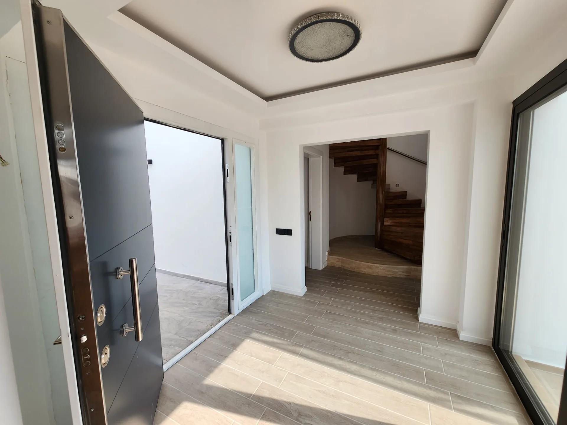 Villa mit 3 Schlafzimmern und Privatpool zur Miete in Lapta | C1-0012 — 13