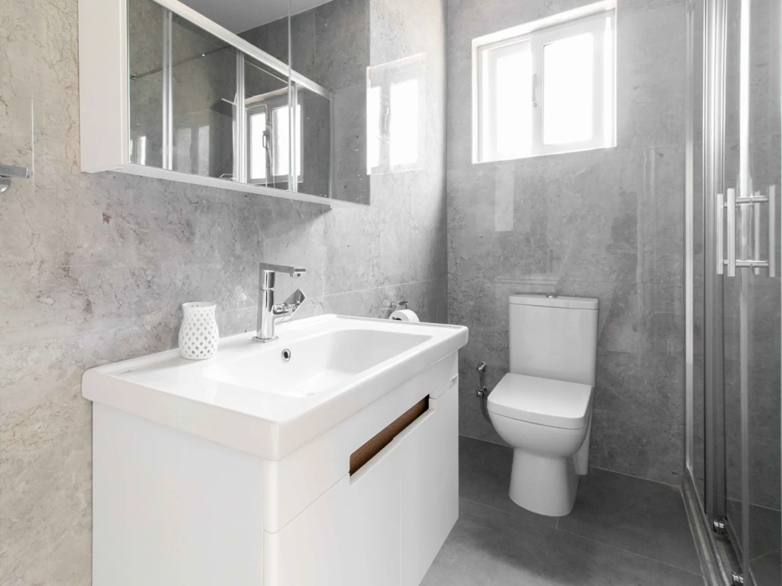 Möblierte Villa mit 4 Schlafzimmern und privatem Pool in Çatalköy — £546.000 — 30