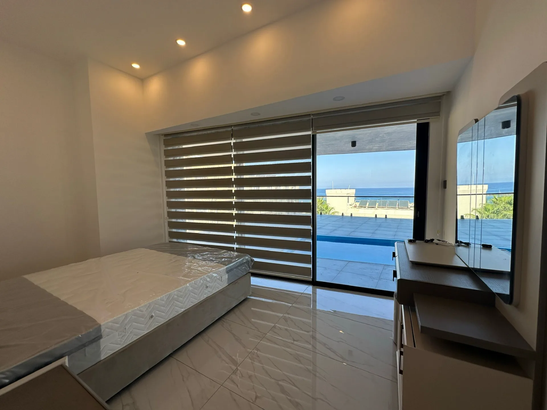 4-Bedroom Apartment in Karakum, Kyrenia — 4