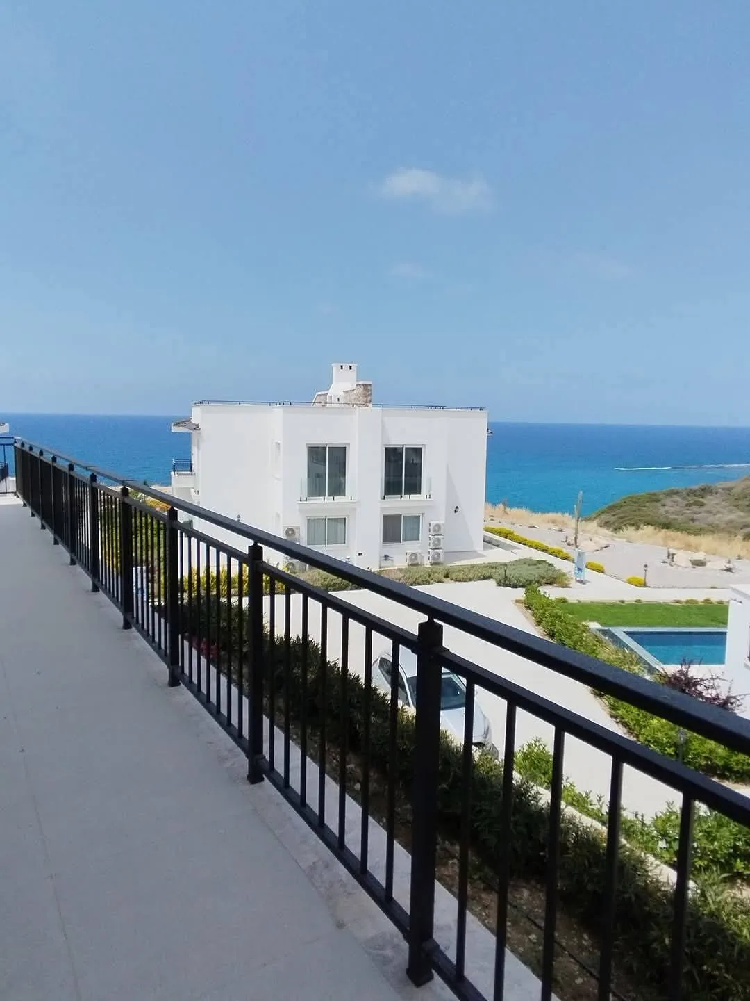 Furnished 3-Bedroom Garden Apartment with Sea Views in Esentepe — £410,000 — 7