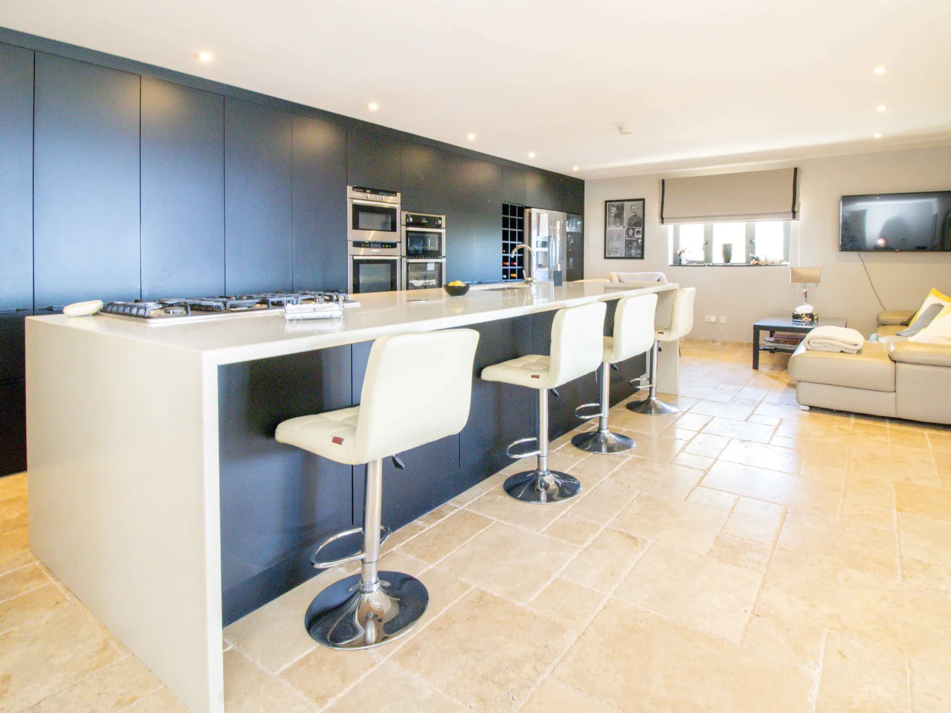 5-Bedroom Stone Villa with Infinity Pool in Arapköy — 3