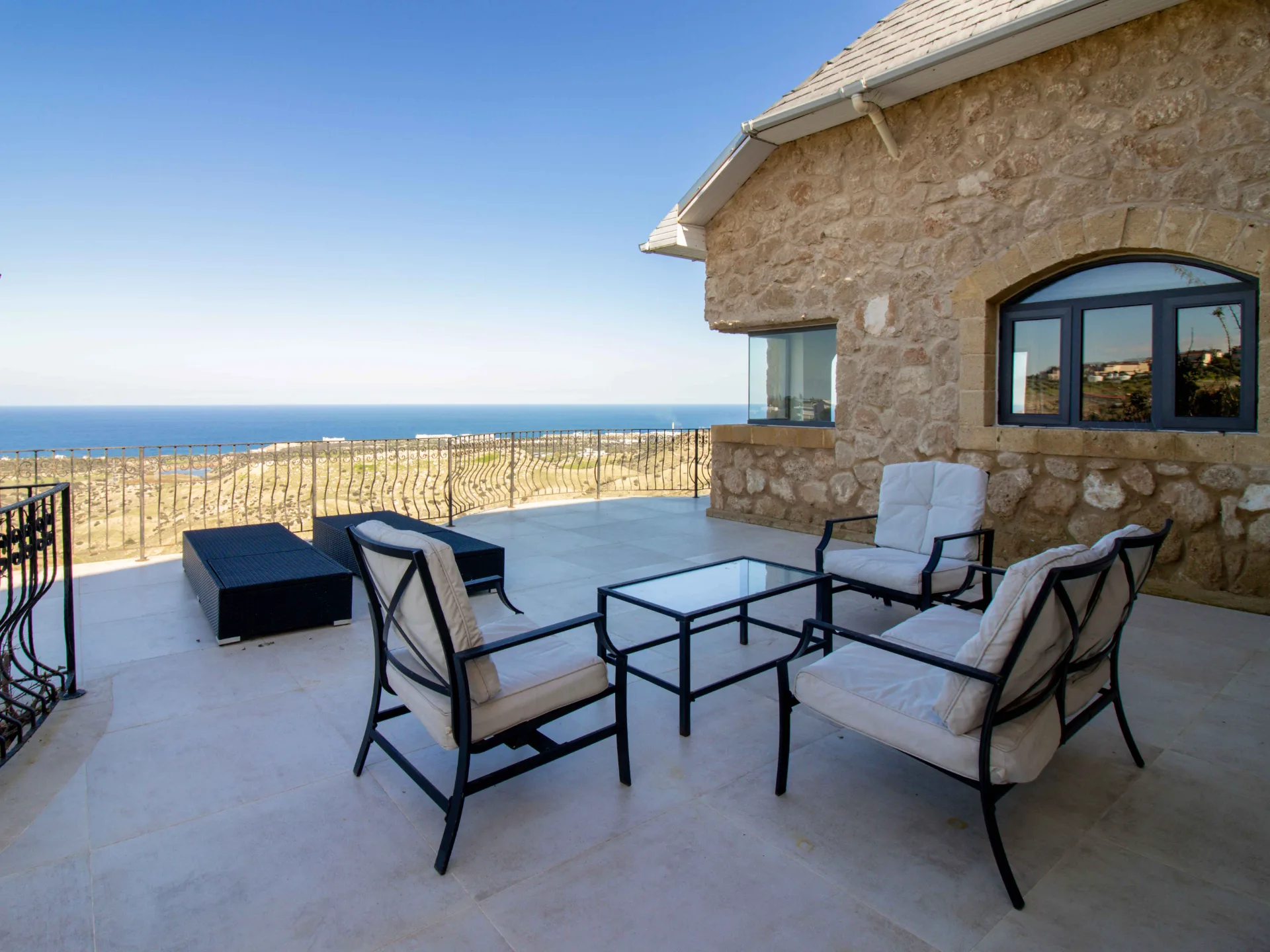 5-Bedroom Stone Villa with Infinity Pool in Arapköy — 5