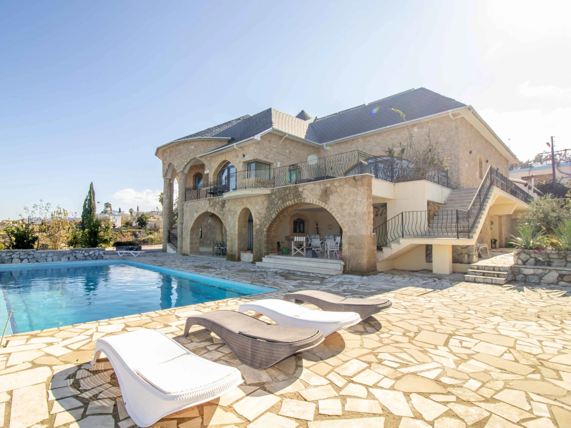 5-Bedroom Stone Villa with Infinity Pool in Arapköy — 7