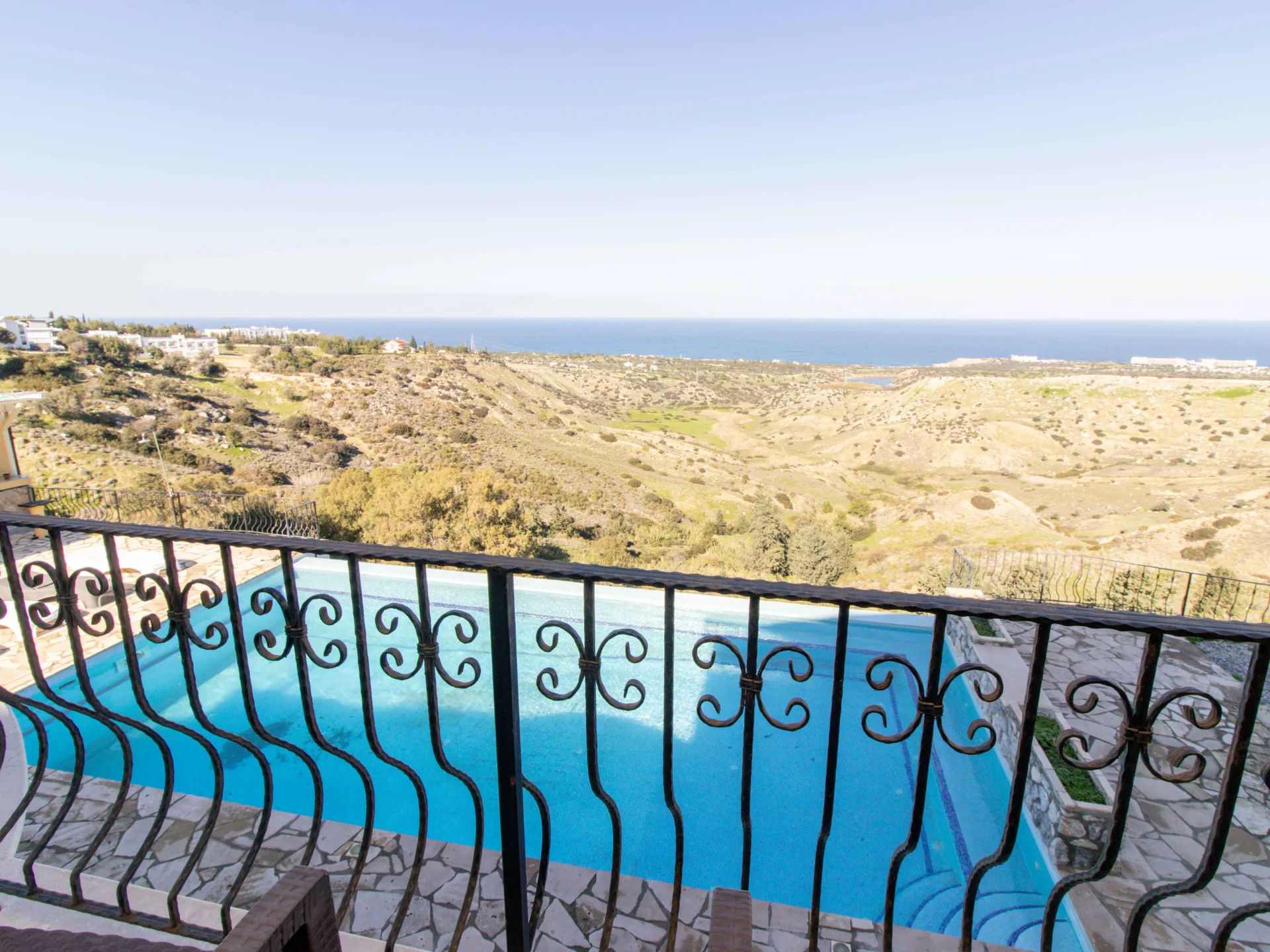 5-Bedroom Stone Villa with Infinity Pool in Arapköy — 18