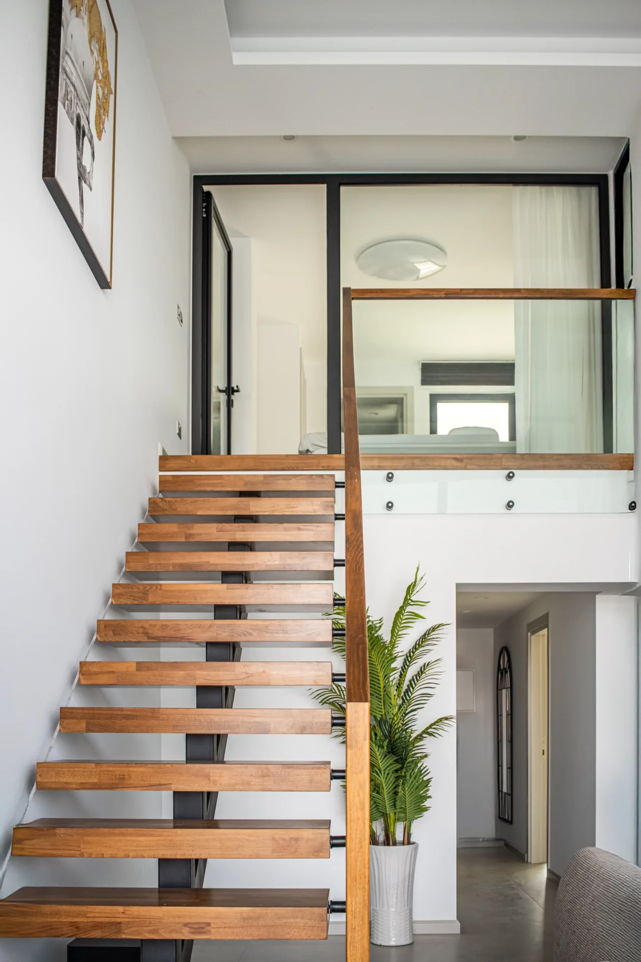 Esentepe’de Özel Havuzlu Eşyalı 3 Yatak Odalı Bahçeli Loft — £1.700/ay — 27