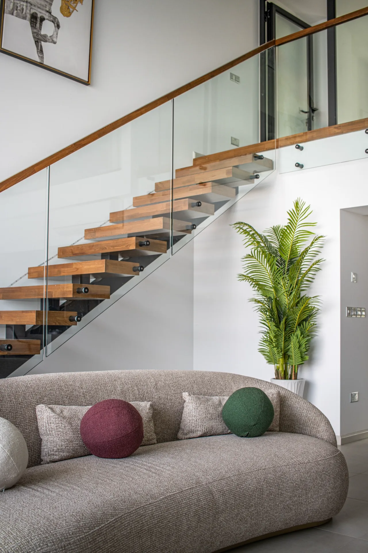 Esentepe’de Özel Havuzlu Eşyalı 3 Yatak Odalı Bahçeli Loft — £1.700/ay — 29
