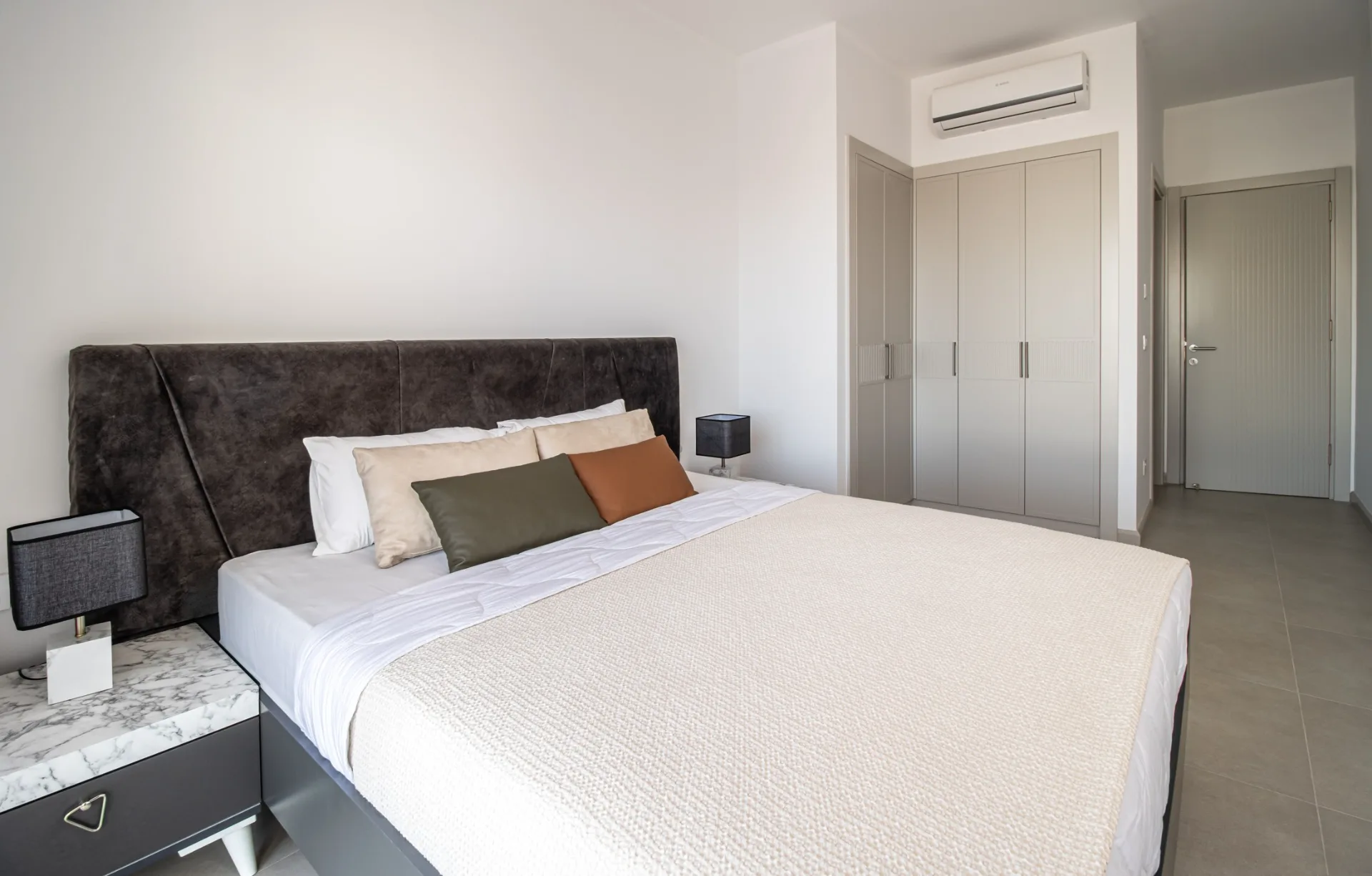 Möblierte Gartenwohnung mit 2 Schlafzimmern in Esentepe — £1.100/Monat — 16