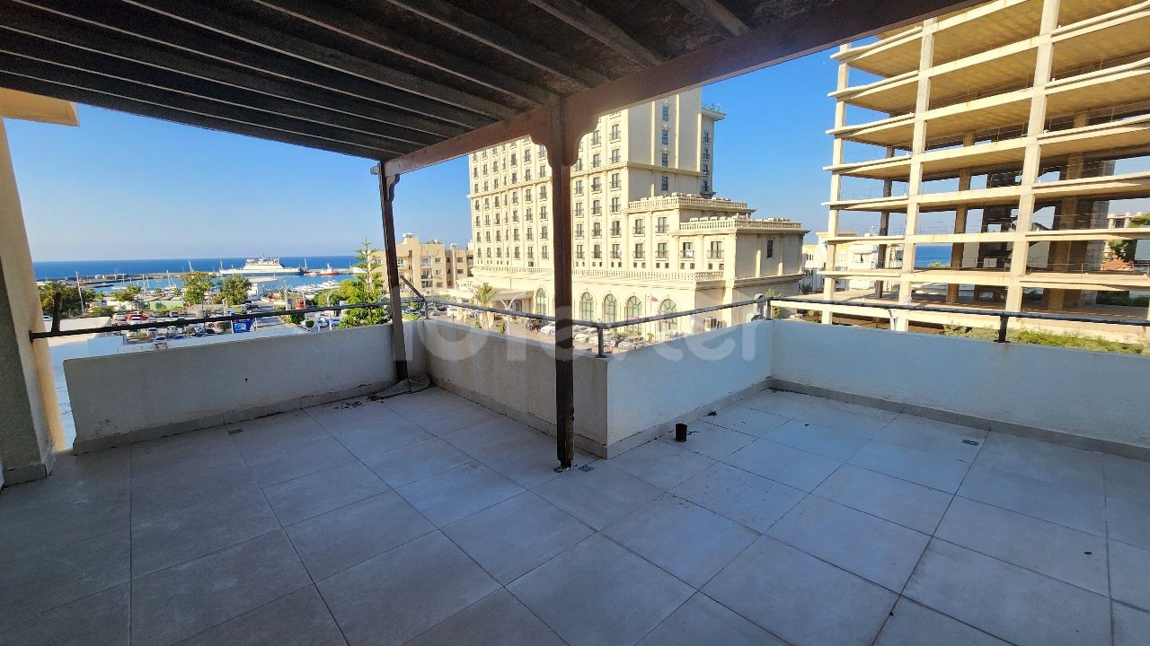 2-Schlafzimmer-Penthouse in Karakum — Chapter One Realty