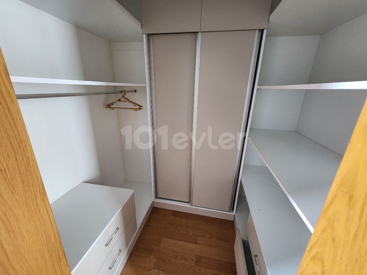 Furnished 4-Bedroom Villa with Private Pool in Çatalköy — £3,000/month — 18