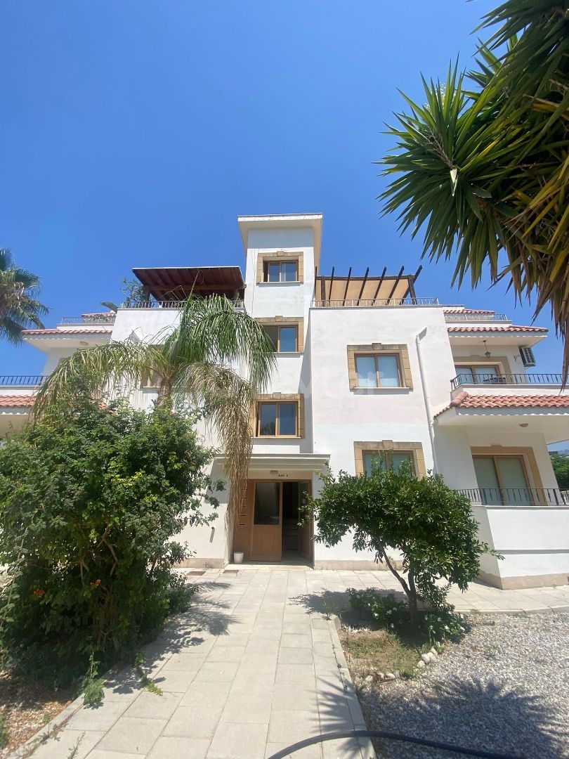 Lapta’da 3 Yatak Odalı Daire — Chapter One Realty
