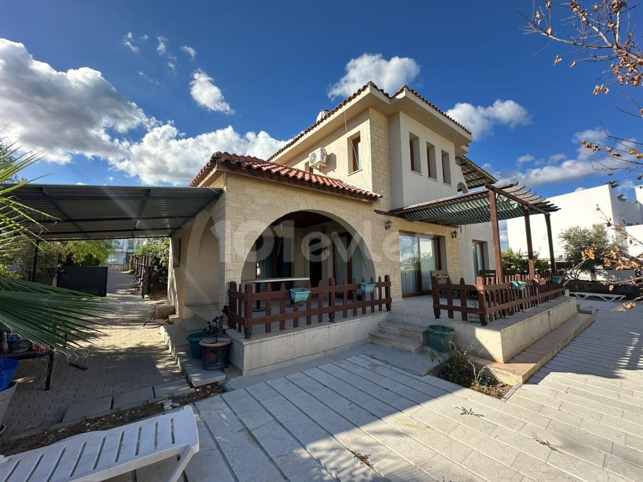 Вилла с 3 спальнями, Esentepe — Chapter One Realty