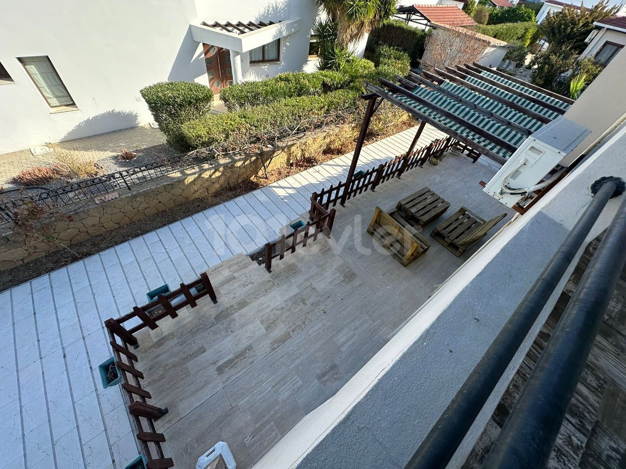 Möblierte Villa mit 3 Schlafzimmern in Esentepe — £1.000/Monat — 19