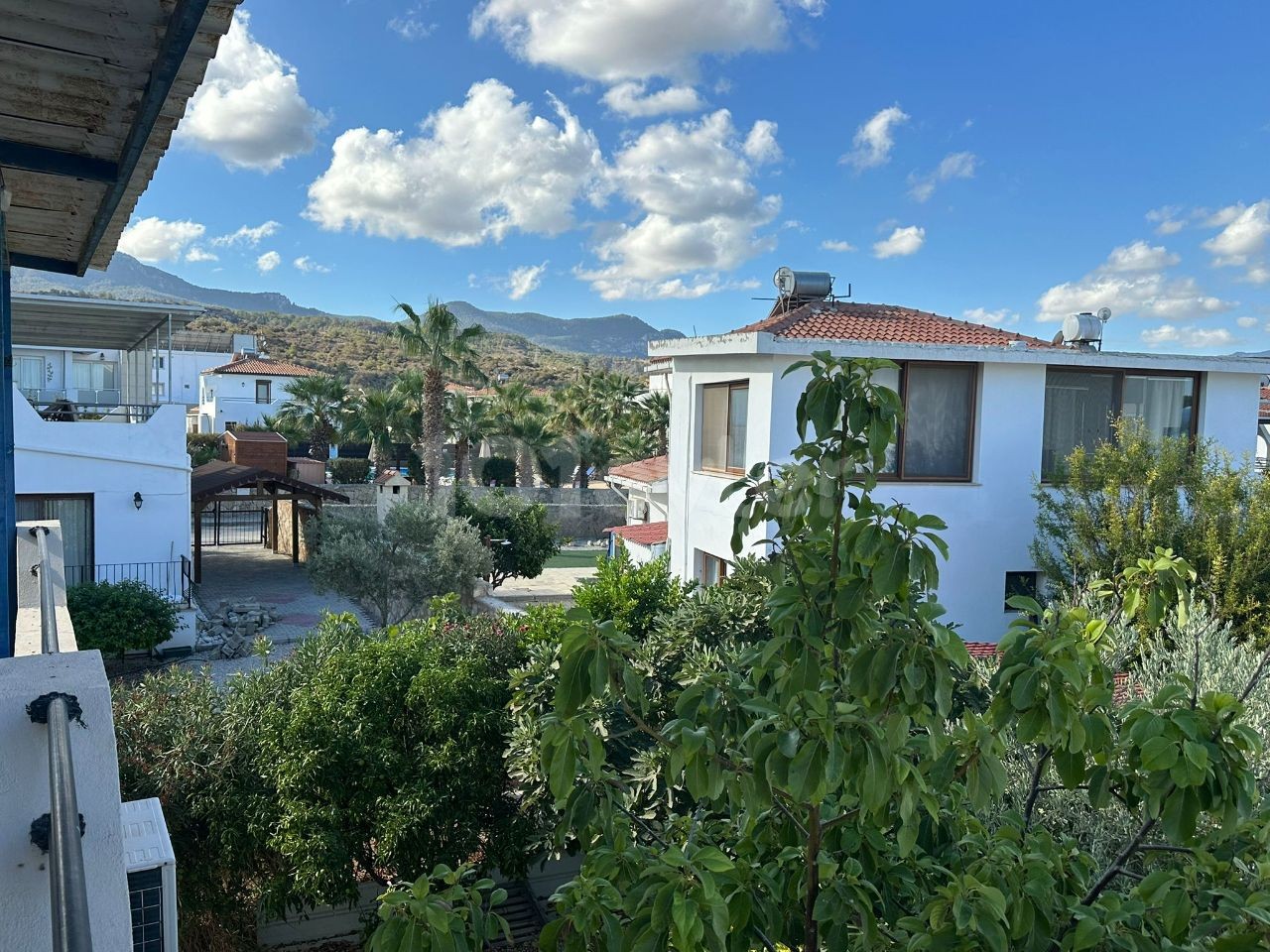 Möblierte Villa mit 3 Schlafzimmern in Esentepe — £1.000/Monat — 20