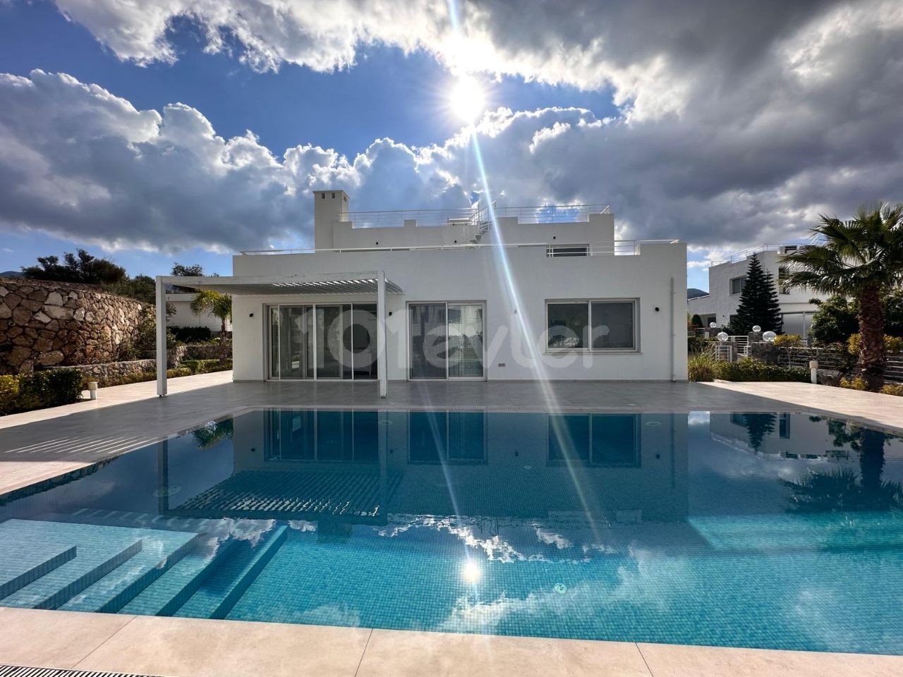Esentepe’de 4 Yatak Odalı Villa — Chapter One Realty