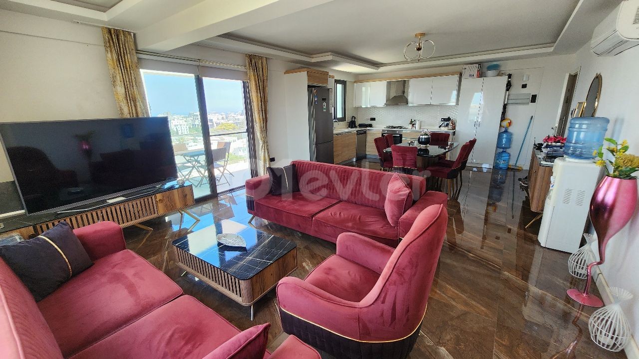 2-Schlafzimmer-Penthouse in Zentrum von Kyrenia — Chapter One Realty
