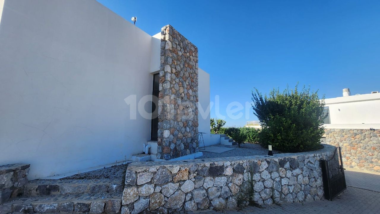 Möblierte Villa mit 3 Schlafzimmern und Meerblick in Esentepe — £330.000 | C1-0170 — 6