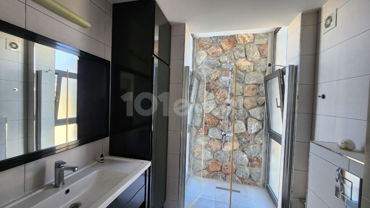 Möblierte Villa mit 3 Schlafzimmern und Meerblick in Esentepe — £330.000 | C1-0170 — 24