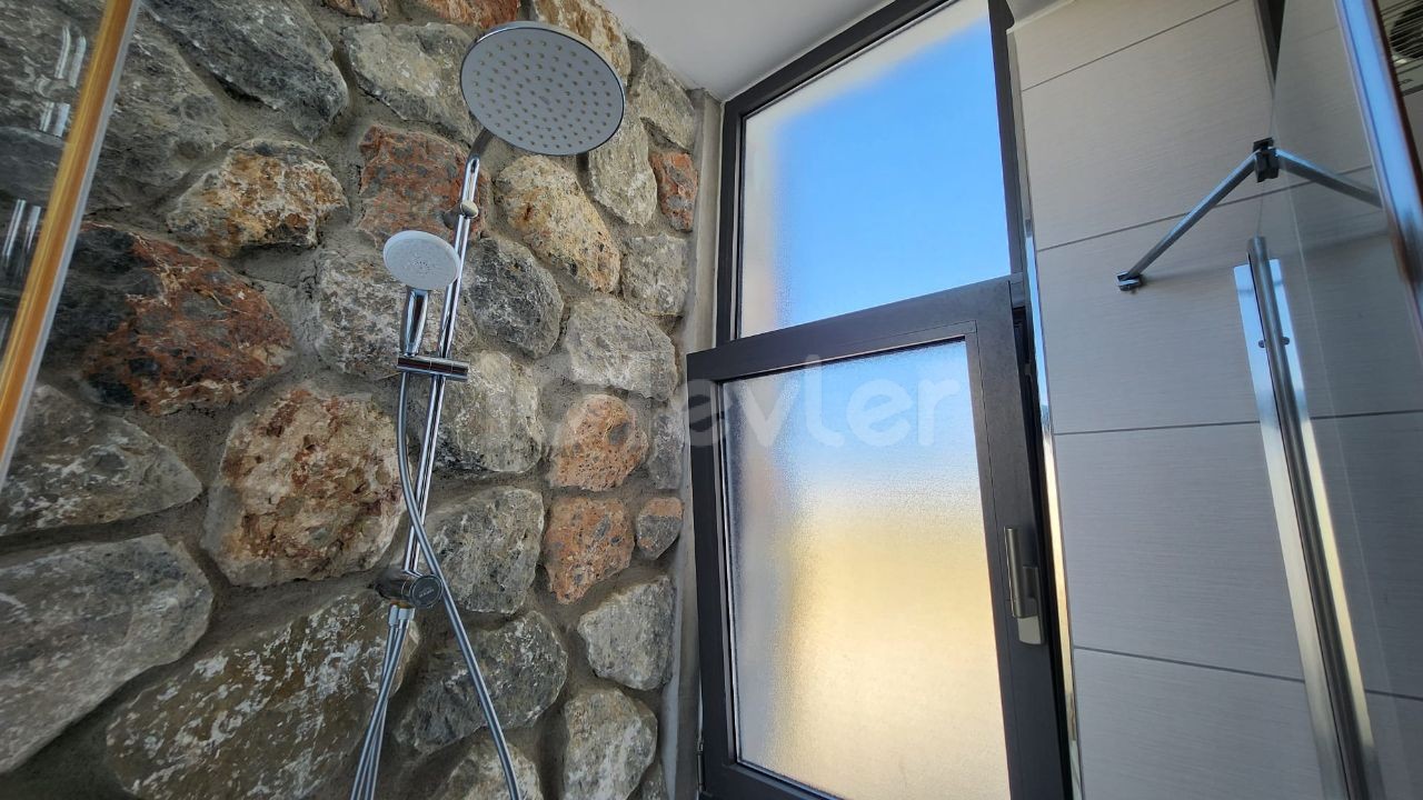 Möblierte Villa mit 3 Schlafzimmern und Meerblick in Esentepe — £330.000 | C1-0170 — 28