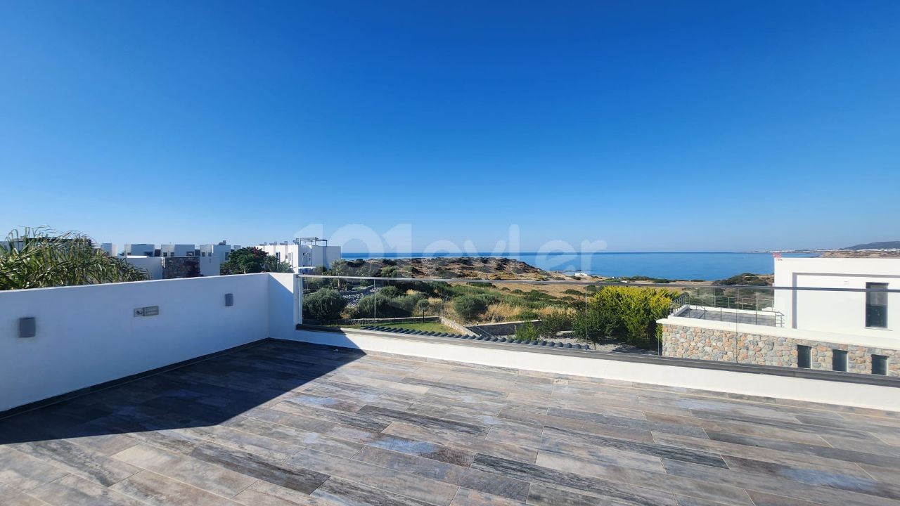 Möblierte Villa mit 3 Schlafzimmern und Meerblick in Esentepe — £330.000 | C1-0170 — 36