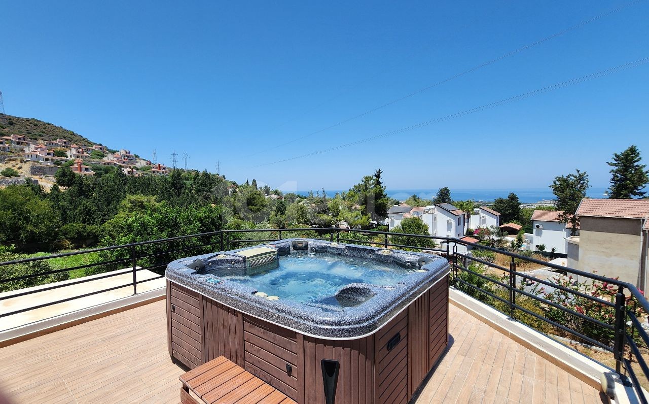 4-Schlafzimmer-Villa in Alsancak — Chapter One Realty