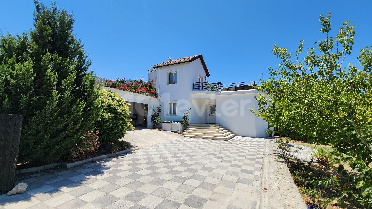 4-Bedroom Villa in Alsancak, Kyrenia — 2