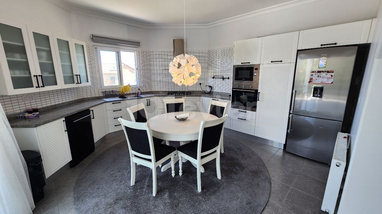 4-Bedroom Villa in Alsancak, Kyrenia — 6