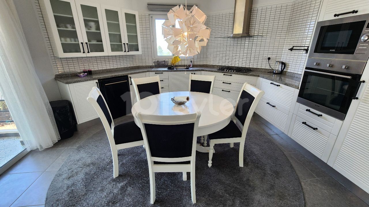 4-Bedroom Villa in Alsancak, Kyrenia — 7