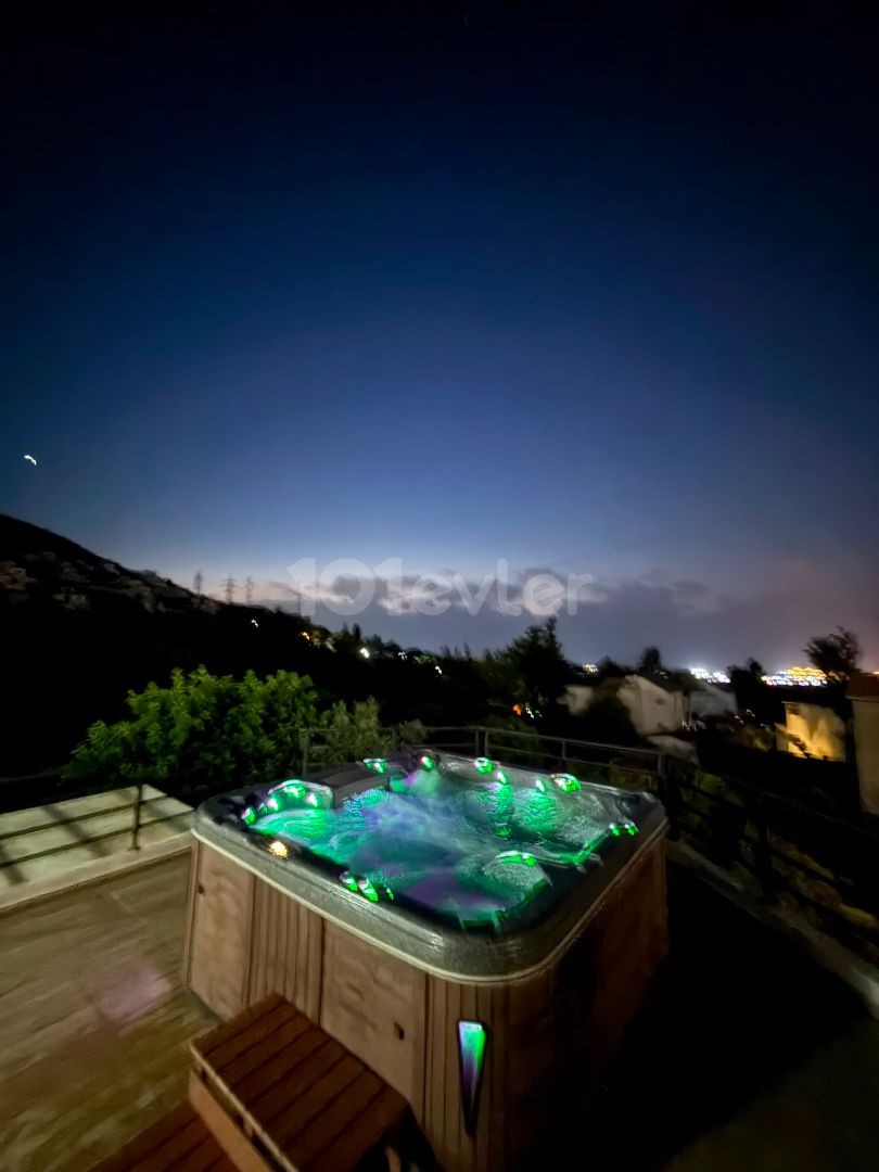 4-Bedroom Villa in Alsancak, Kyrenia — 23