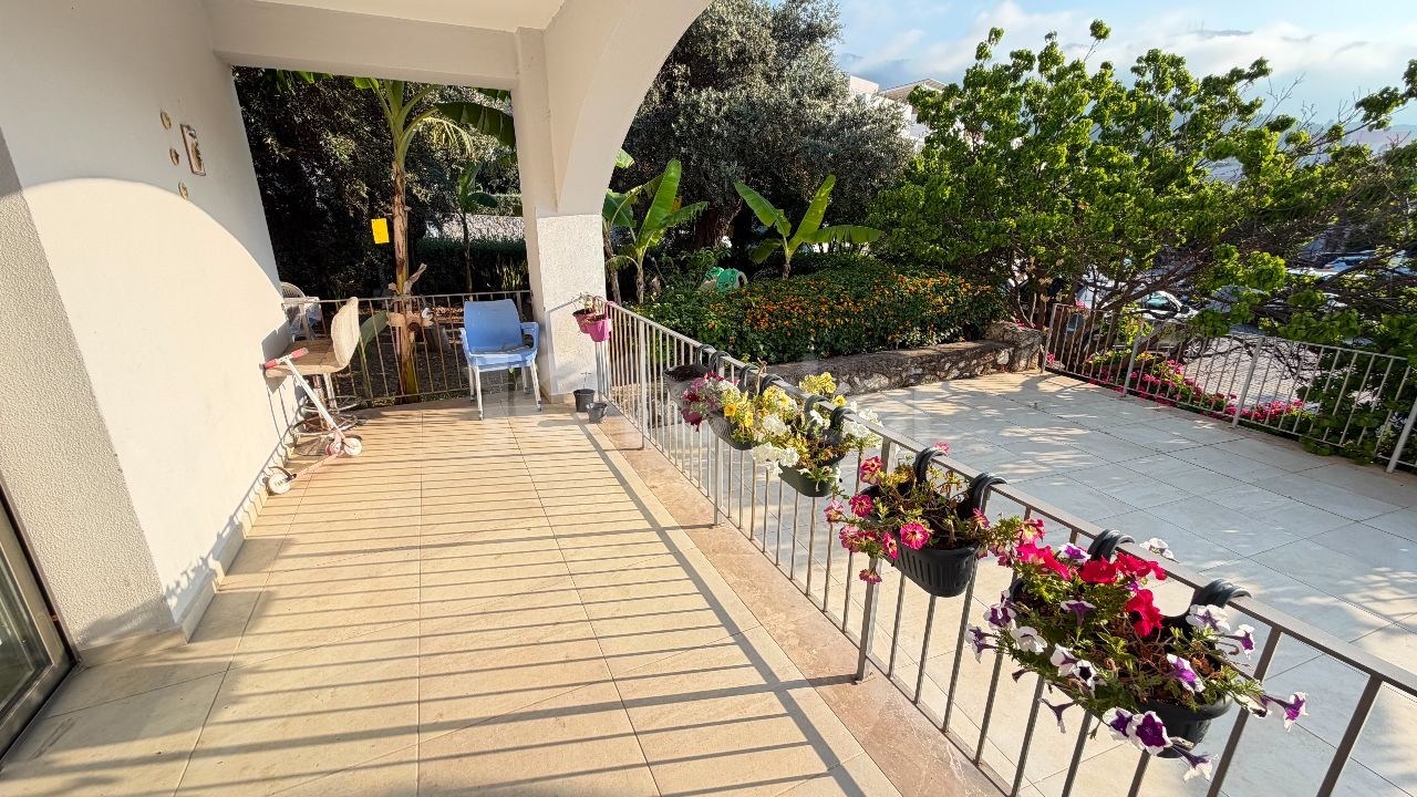 Квартира с 2 спальнями, Alsancak — Chapter One Realty