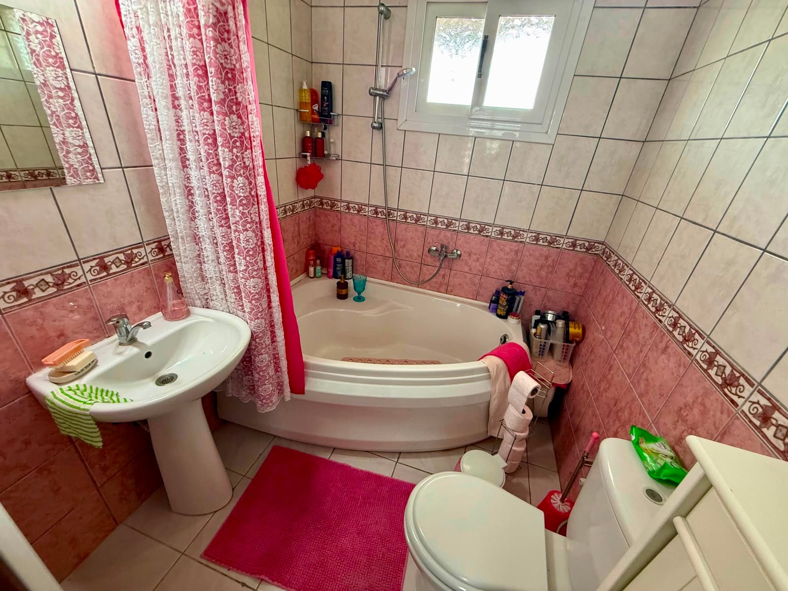 Furnished 3-Bedroom Bungalow with Private Pool in Çatalköy — 23