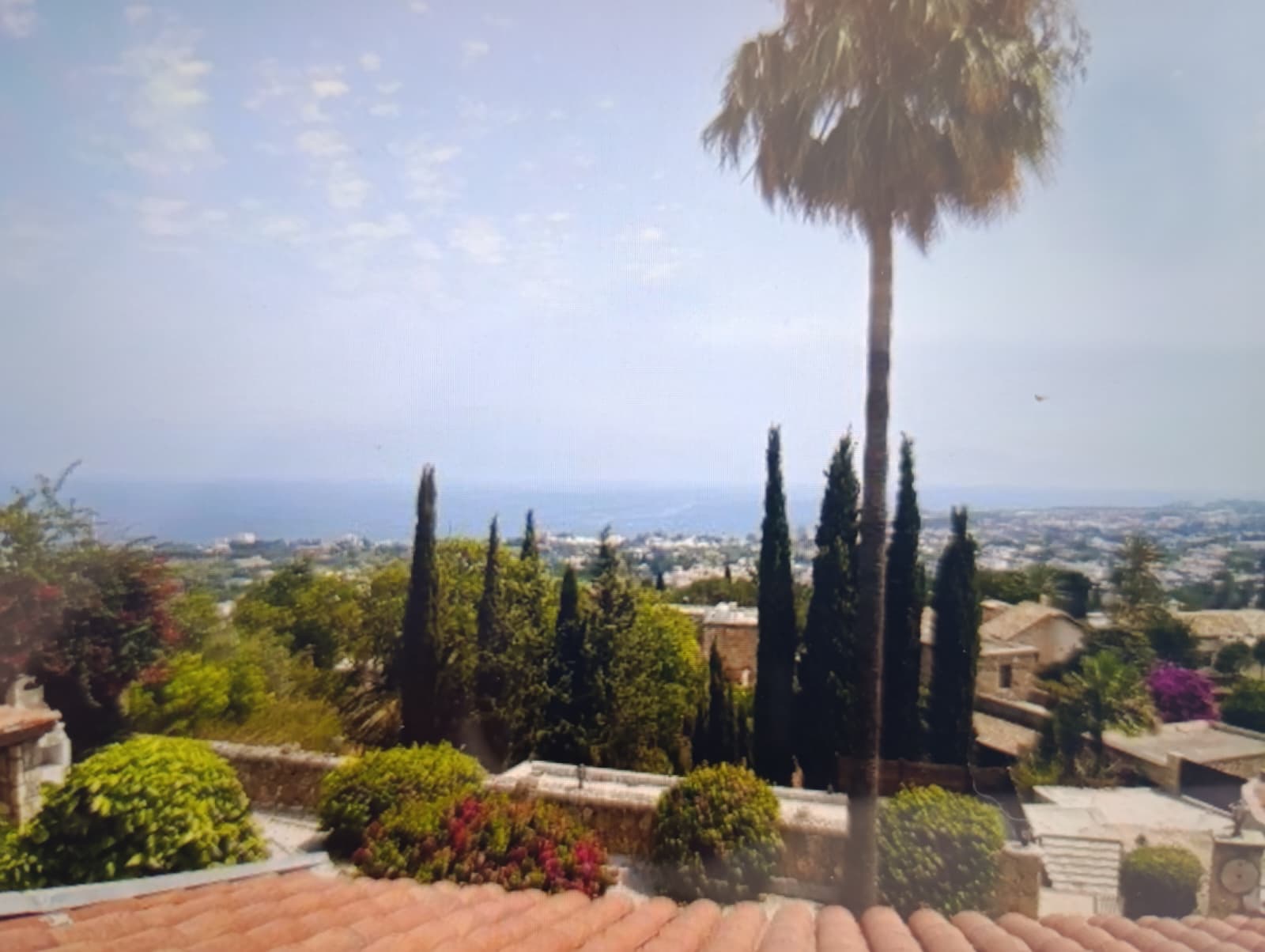 Furnished 4-Bedroom Villa with Private Pool and Sea Views in Lapta — 6